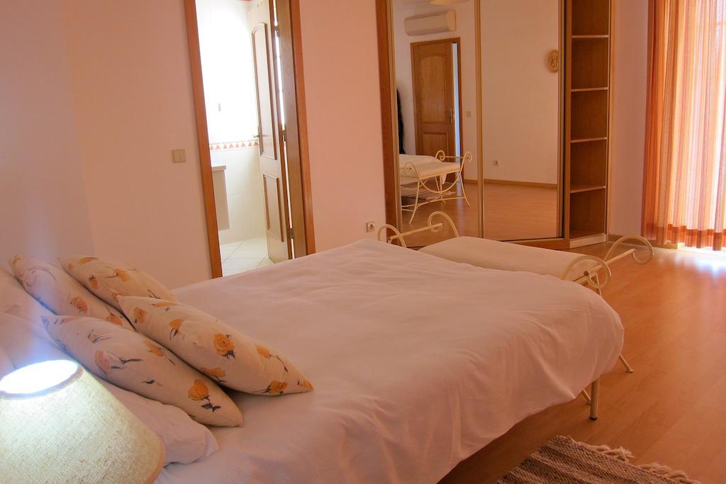 אלבופיירה 6 Bedroom Villa Brady Private With Pool And Garden מראה חיצוני תמונה